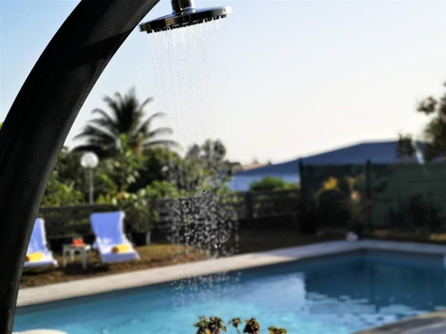 Villa Oneway, Piscine Privee, Classee 3 Etoiles 圣罗斯 外观 照片